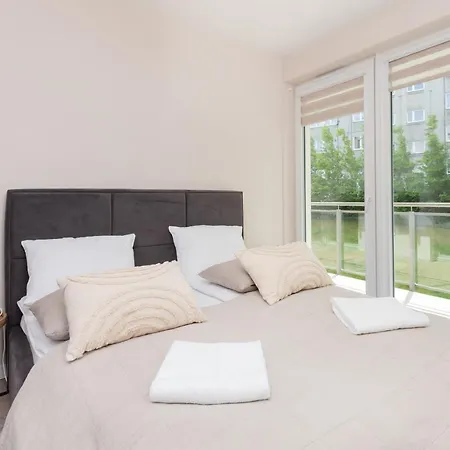 Comfy Apartment Kapitanska & Parking & Balcony By Noclegi Renters Gdynia Exterior photo