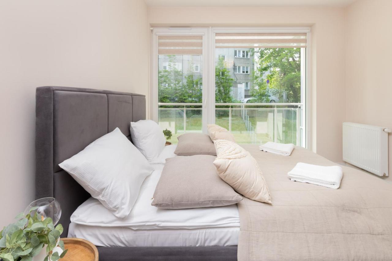Comfy Kapitanska & Parking & Balcony By Renters Apartment Gdynia